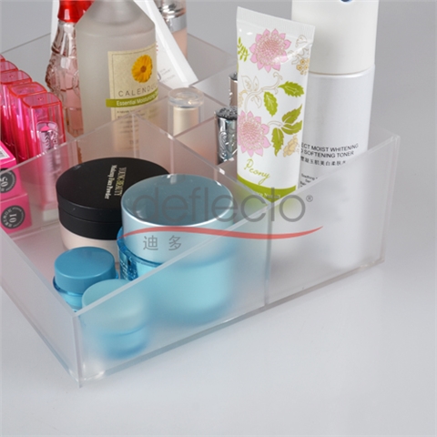 迪多-化妝護(hù)膚品展示架